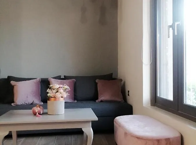 Euphoria Superior Apartment *